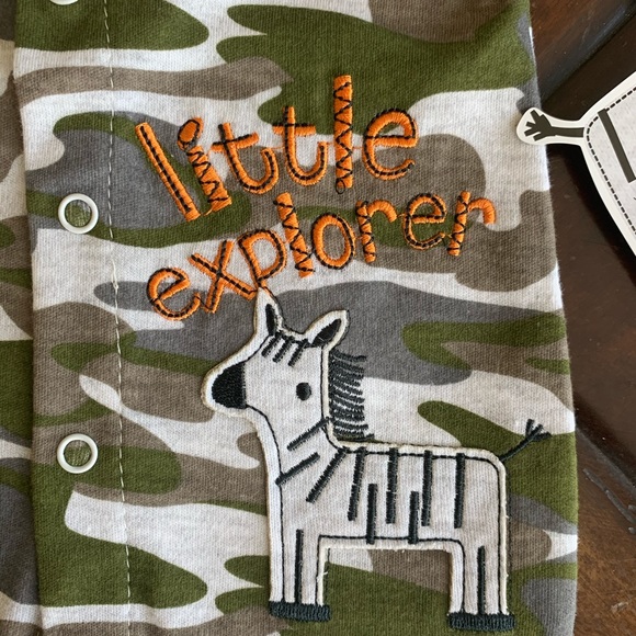 NWT Bundle 3 piece romper set 0-3 month - Picture 9 of 10